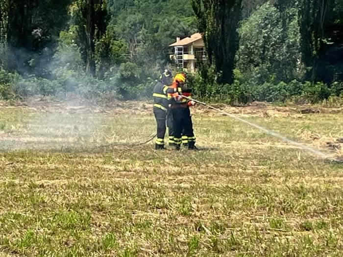 Spegnimento incendio sterpaglie